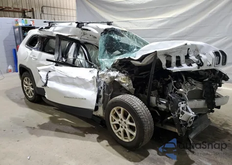 2018 Jeep Cherokee Latitude Plus from USA, damaged, VIN 1C4PJMLB8JD613882